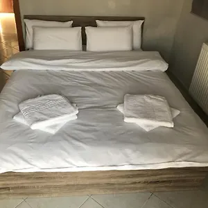 https://apt-egnatias-96-open.hotelschalkidiki.net